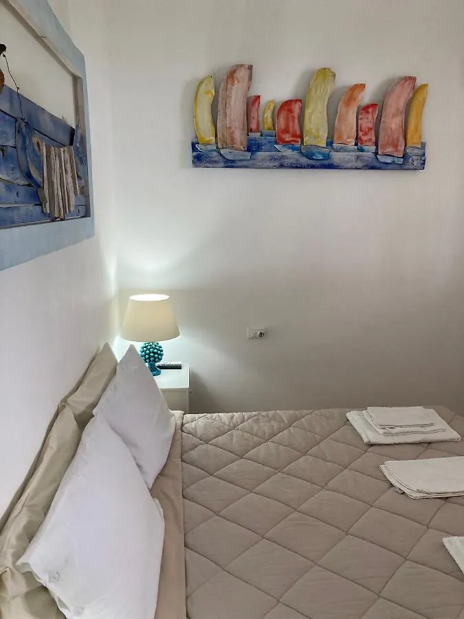 Villa Azzurra Beachfront Mondello - Palermo 0*,